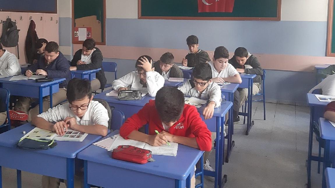 8. Sınıf Öğrencilerimize Yönelik Deneme Sınavı Gerçekleştirildi