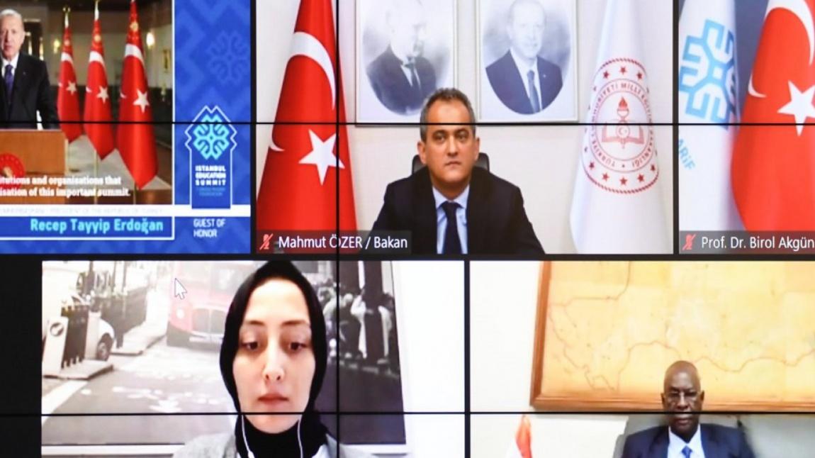 Milli Eğitim Bakanımız Sayın Mahmut Özer, İstanbul Eğitim Zirvesi'ne Katıldı