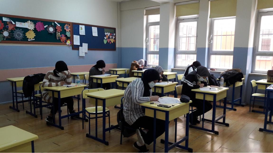 12.Sınıf Öğrencilerimize Yönelik AYT Deneme Sınavımız Gerçekleştirildi