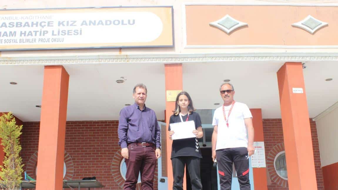 İmam Hatip Okulları Arası Düzenlenen TEKVANDO Yarışmasında Öğrencimiz Tuba KABA İstanbul 1. Oldu